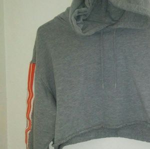 gray cropped hoodie